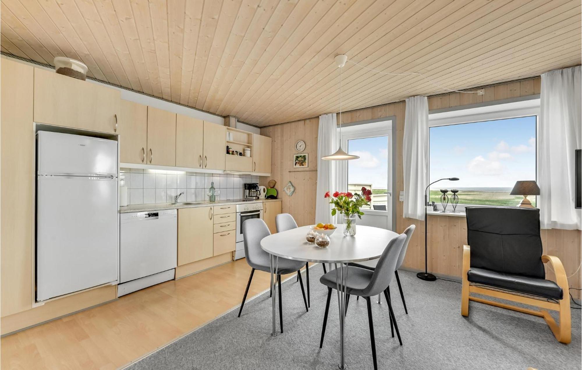 Lovely Apartment In Hvide Sande With Kitchen Havrvig Exterior photo